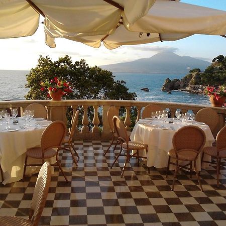 Hotel Scrajo Wellness & Mineral Spa Neapolitan Riviera ภายนอก รูปภาพ